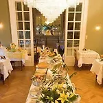 Restaurant Du Parc Отель Тан