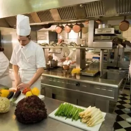 Ξενοδοχείο Restaurant Du Parc 3*