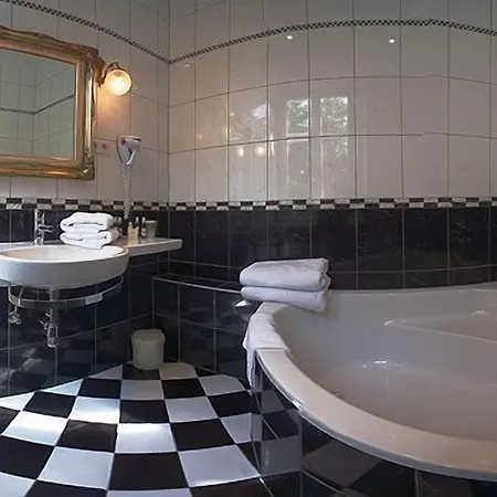 Restaurant Du Parc Hotel 3*